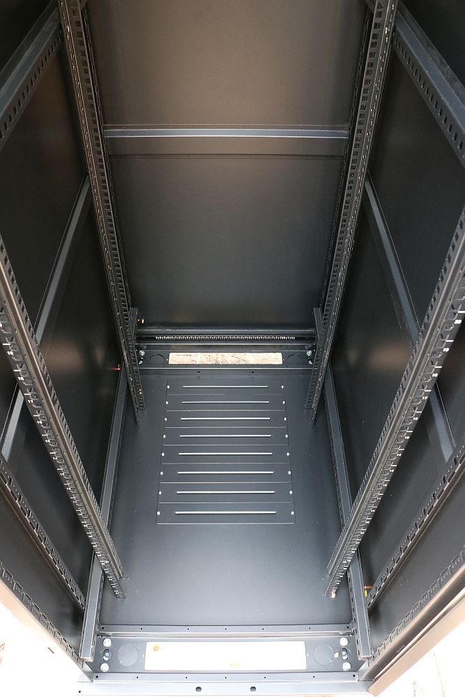 Extralink 42U 600x800 Czarna | Szafa rack | stojąca - obrazek 5